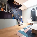 Stylish Duplex In Paris\' Center