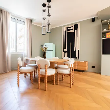 Apartment Stylish Duplex In Paris' Center