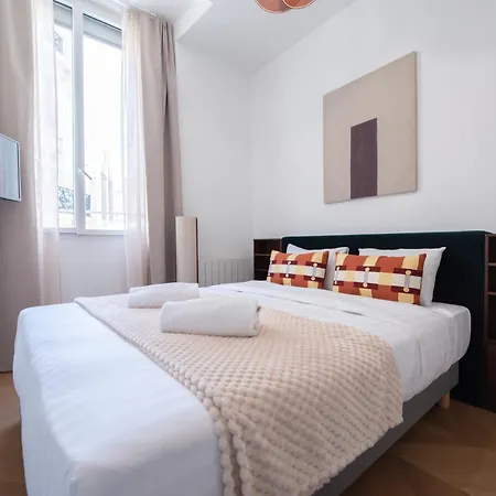 Apartment Stylish Duplex In Paris' Center Paris